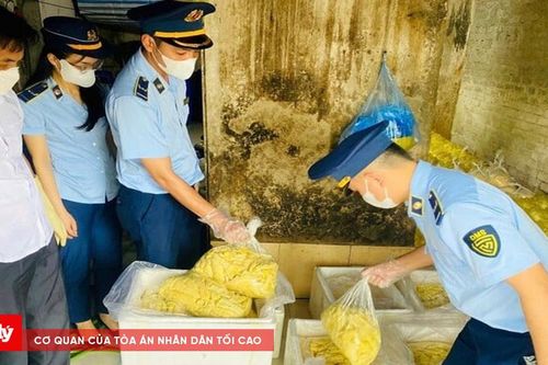 Thu giữ 600kg măng không rõ nguồn gốc tại cơ sở chế biến