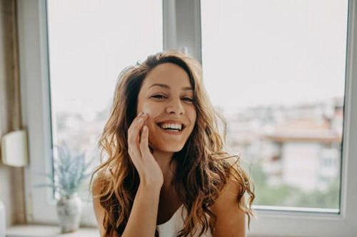 Bí quyết nào giúp phái đẹp giữ gìn sắc đẹp và vóc dáng sau tuổi 40