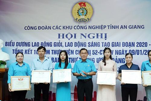 Thi đua lao động giỏi, lao động sáng tạo