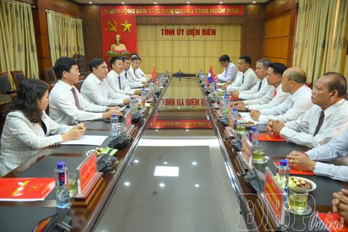 Bí thư Tỉnh ủy Trần Quốc Cường tiếp xã giao Đoàn đại biểu Mặt trận Lào xây dựng đất nước 2 tỉnh Luông Nậm Thà, Xay Nhạ Bu Ly