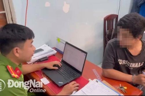 Công an phường Trảng Dài bắt quả tang 2 đối tượng mua bán, tàng trữ ma túy