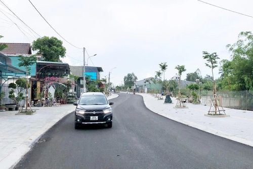 Người dân Phú Túc tự nguyện hiến đất mở đường