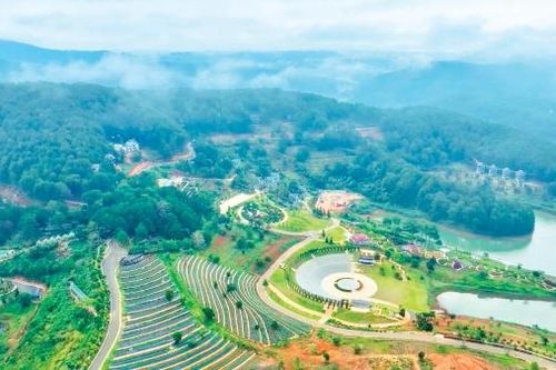 Nhận diện 'điểm nghẽn' của du lịch Lâm Đồng