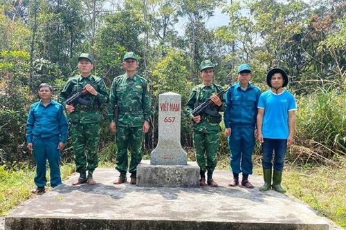 Người con của bản