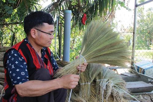Vươn lên bằng nghị lực