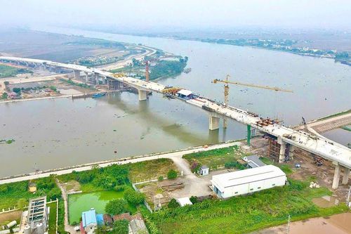 Ninh Bình: Đẩy mạnh triển khai các dự án hạ tầng giao thông, tạo nền tảng thu hút đầu tư