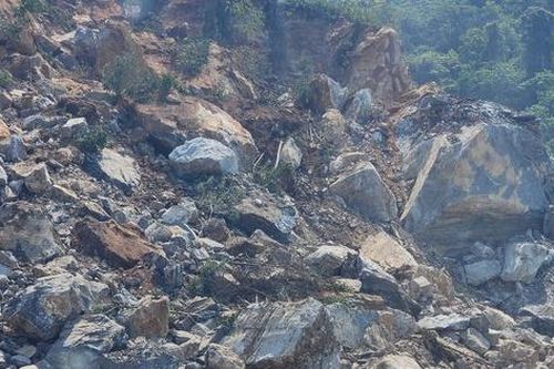 Dừng hoạt động, làm rõ quy trình khai thác mỏ đá bị sập ở Tuyên Quang