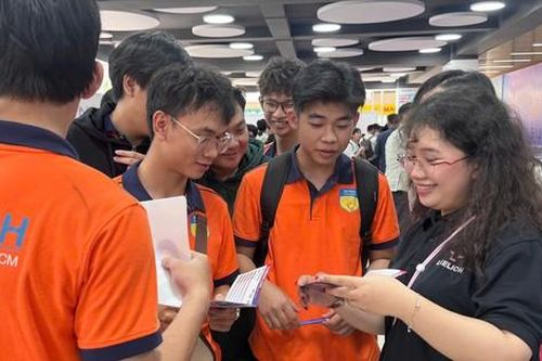 Doanh nghiệp Hàn đòi hỏi gì ở kỹ sư công nghệ Việt được trả lương nghìn đô?