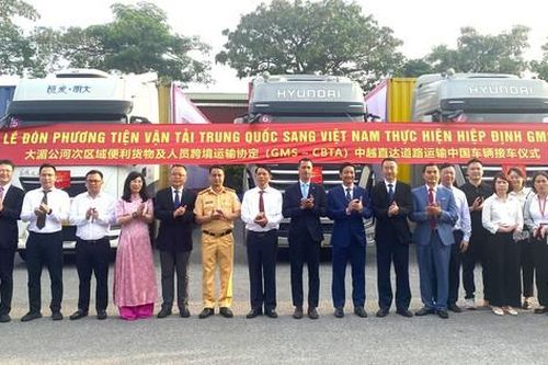 Mở mới 2 tuyến vận tải đường bộ giữa Việt Nam - Trung Quốc
