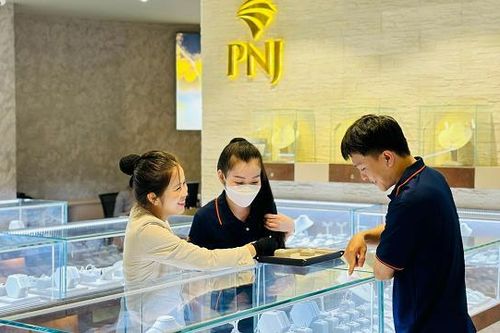 Quỹ Dragon Capital không còn là cổ đông lớn của PNJ sau giao dịch 8/5