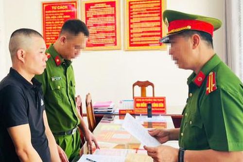 Bắt thanh niên lừa đổi vé số trúng thưởng giả cho người khuyết tật
