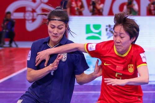 Tuyển Thái Lan giành vé dự World Cup từ tay Trung Quốc