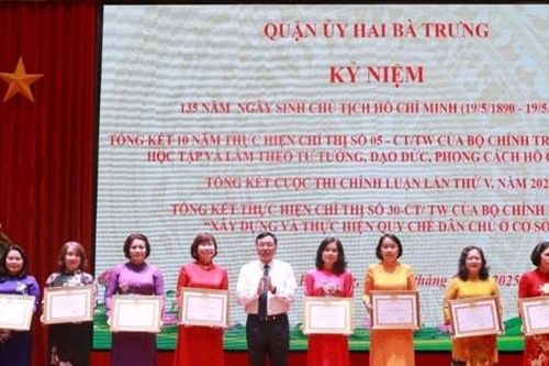 Quận Hai Bà Trưng có nhiều mô hình thiết thực học tập và làm theo Bác
