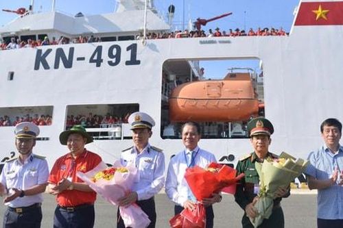Đoàn công tác TP Hà Nội hoàn thành chuyến thăm quân, dân Trường Sa và Nhà giàn DK1