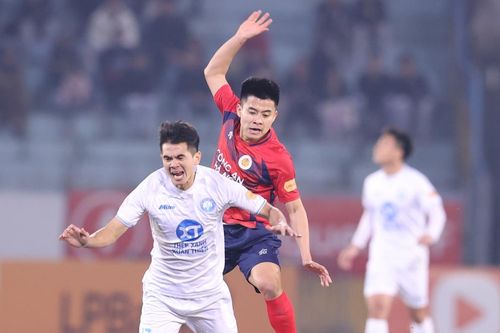 Chuyên gia Đoàn Minh Xương: 'V-League còn nhiều nghịch lý'