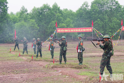 Hà Tĩnh: Trung đoàn 841 hoàn thành kiểm tra '3 tiếng nổ' cho chiến sĩ mới