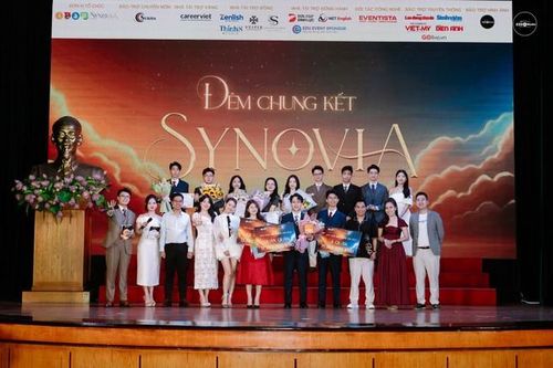 Chung kết 'Khi Gen Z bật tiếng nói – SYNOVIA 2025': Gen Z khẳng định tài năng qua từng lời dẫn