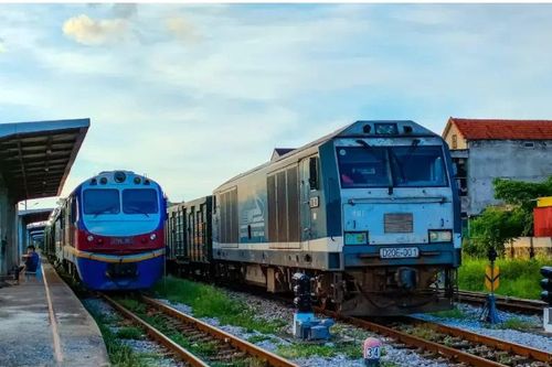 Bố trí một đôi tàu chở khách chạy tuyến Đồng Hới - Đông Hà