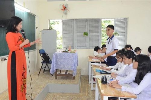 Nghỉ thai sản có được tính vào thời gian tính hưởng phụ cấp thâm niên nhà giáo?