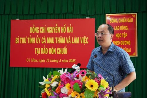 Đoàn công tác Tỉnh ủy, UBND tỉnh Cà Mau khảo sát tuyến biên giới của tỉnh