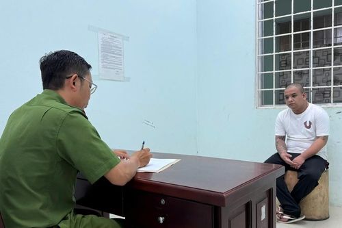Khởi tố, bắt tạm giam đối tượng tàng trữ trái phép chất ma túy