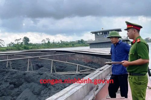 Tịch thu gần 2.000 tấn than không có nguồn gốc, xuất xứ