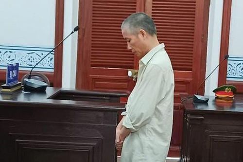 Tuyên án vụ đòi tiền bị chửi mắng, anh trai mang xăng đốt nhà khiến em gái bỏng nặng
