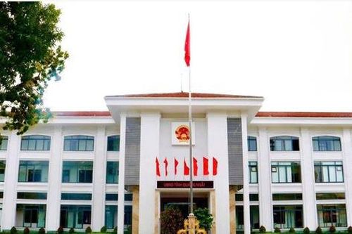 Quảng Ngãi dừng các đoàn đi thăm quan để tập trung công tác sắp xếp bộ máy