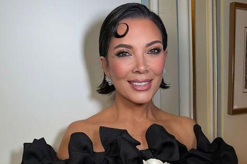 Mẹ ruột Kim Kardashian lại thẩm mỹ sau cơn trùng tu gần 2 tỷ?