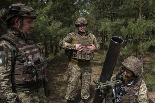 Ukraine lãng phí 770 triệu đô la vào các hợp đồng vũ khí đáng ngờ