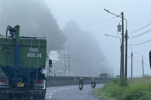 Nhiều nơi ở Đồng Nai xuất hiện sương mù