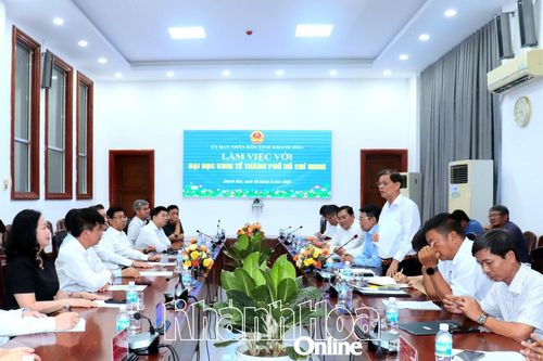 Thống nhất khởi công xây dựng Phân hiệu Đại học Kinh tế TP. Hồ Chí Minh tại Khánh Hòa vào ngày 19-8