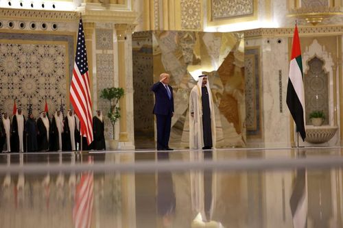 Sau chuyến thăm của ông Trump tới UAE, Boeing đạt tiếp thỏa thuận 14,5 tỷ USD