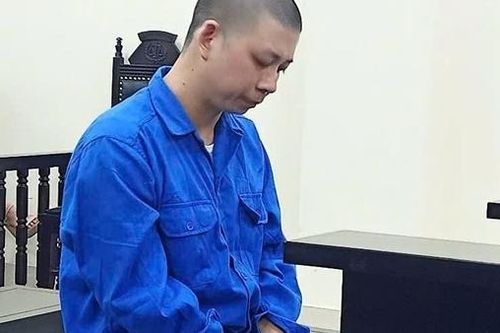 Cộng tác viên bưu điện nhiều lần chiếm đoạt tiền gửi của khách hàng