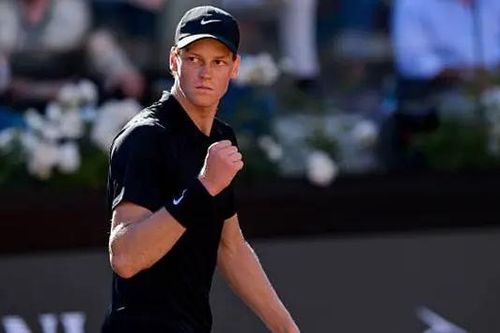 Jannik Sinner lần đầu vào bán kết Italia mở rộng