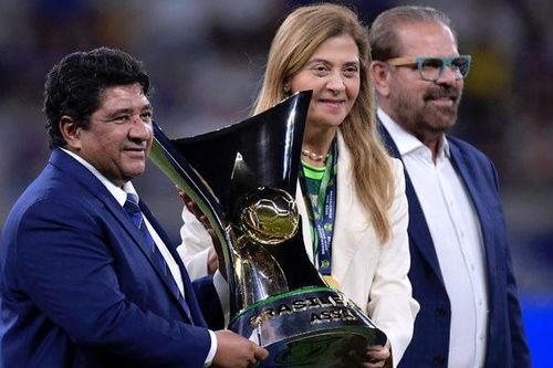 Cú sốc với bóng đá Brazil