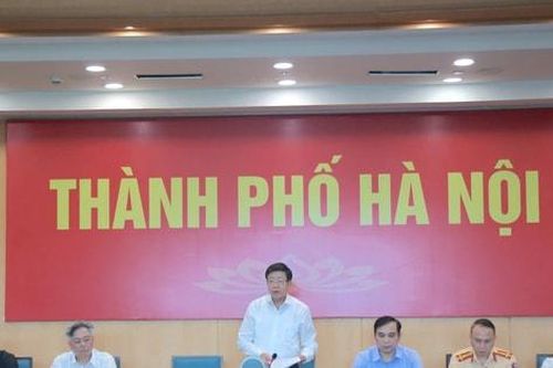 Hà Nội xử lý 2/37 điểm thường xuyên xảy ra ùn tắc giao thông