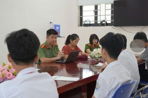 Bắc Kạn: Xót xa nam sinh bị đánh hội đồng nhiều lần đến gãy xương sườn