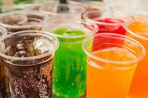 Việt Nam tiêu thụ gần 7 tỉ lít đồ uống có đường năm 2023, báo động nguy cơ mắc các bệnh mạn tính
