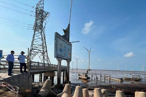 Bất an vì sạt lở