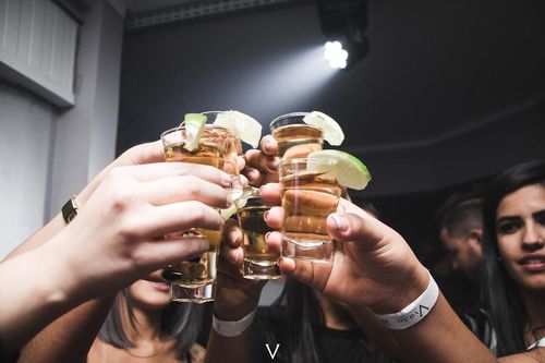 Loại nước người tăng huyết áp nên tránh xa dù thích đến mấy