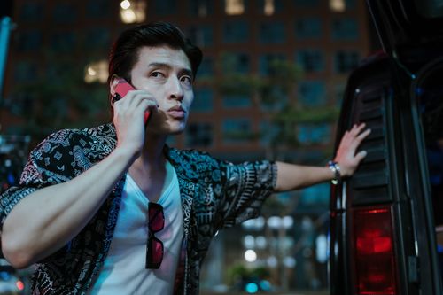 Vì sao phim 18+ 'Ba mặt lật kèo' gây sốt?