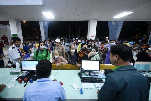 TP.HCM tổng kiểm tra thuốc, thiết bị y tế và thực phẩm chức năng giả