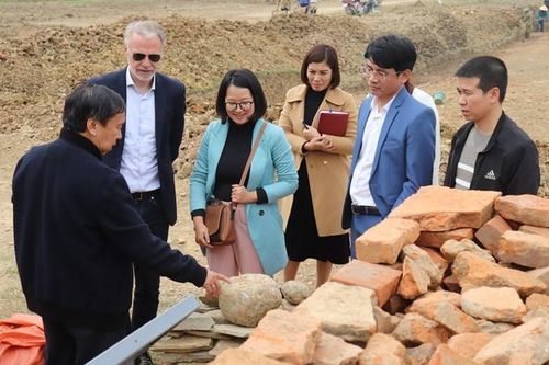 Bài 2: Khẳng định tính xác thực của di sản