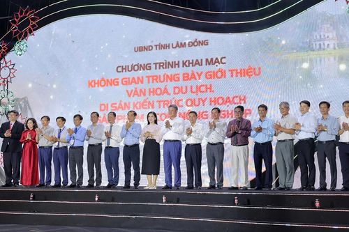 Khai mạc không gian văn hóa Lâm Đồng tại Hà Nội