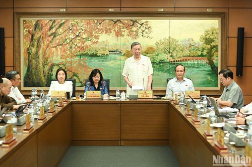 Tổng Bí thư: 'Luật pháp không phục vụ cho lợi ích của nhóm nào cả mà cho toàn dân'