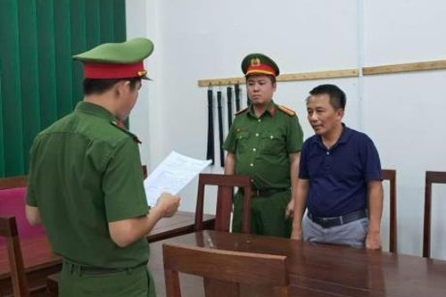 'Đại gia gỗ' Nguyễn Sĩ Khoa tự nhận 'quan hệ rộng' để lừa đảo 16 tỷ đồng 'chạy án'