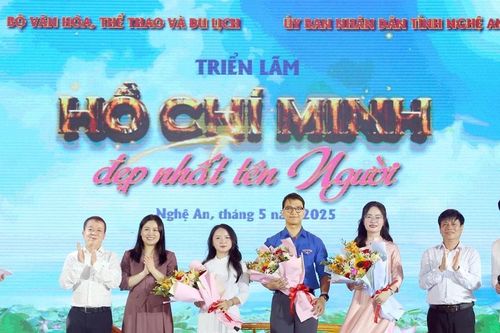 Chia sẻ của 3 gương mặt tiêu biểu tại chương trình giao lưu 'Thanh niên Nghệ An làm theo lời Bác'