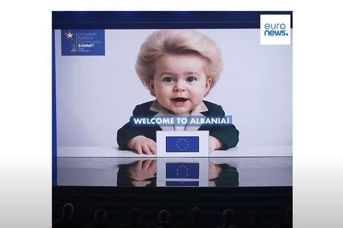 Lãnh đạo châu Âu 'gặp lại thời thơ ấu' qua đoạn video AI kỳ lạ tại hội nghị Albania