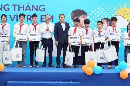 Gieo mầm hy vọng cho trẻ em hoàn cảnh đặc biệt, khó khăn ở Nghệ An